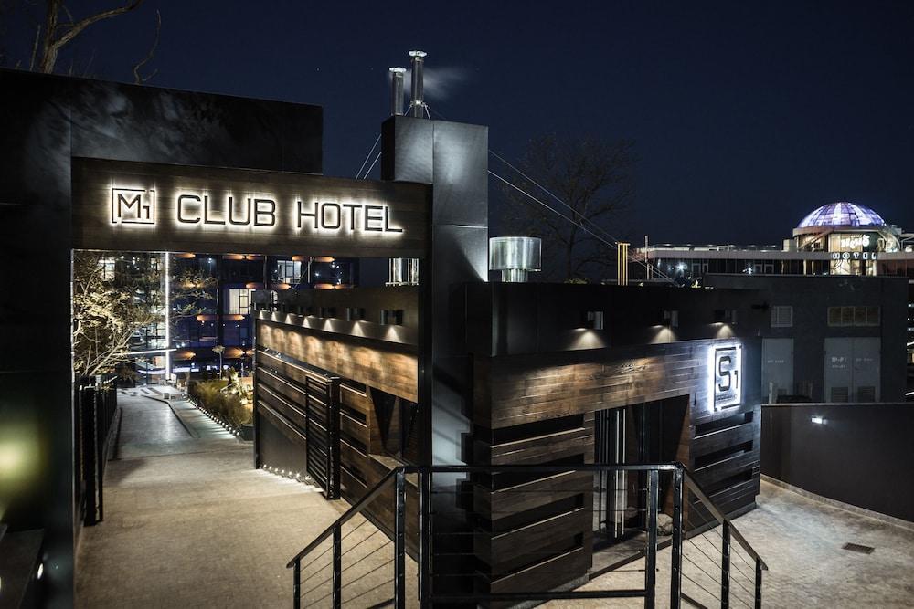 M1 Club Hotel Odessa Zewnętrze zdjęcie
